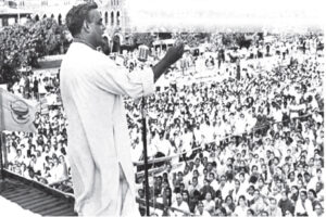 समाज की एकता पर ही  राष्ट्र की एकता निर्भर है