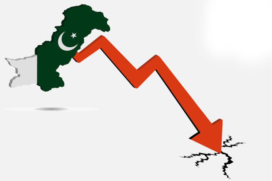 Read more about the article राजनीतिक संकटों से घिरा पाकिस्तान