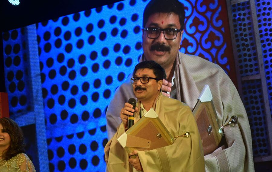 डॉ. वैभव देवगिरीकर को पुरस्कार की घोषणा