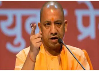 यूपी में योगी ही अभी भी उपयोगी!