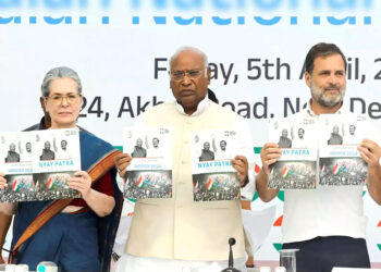 एससी-एसटी, ओबीसी के आरक्षण में डाका