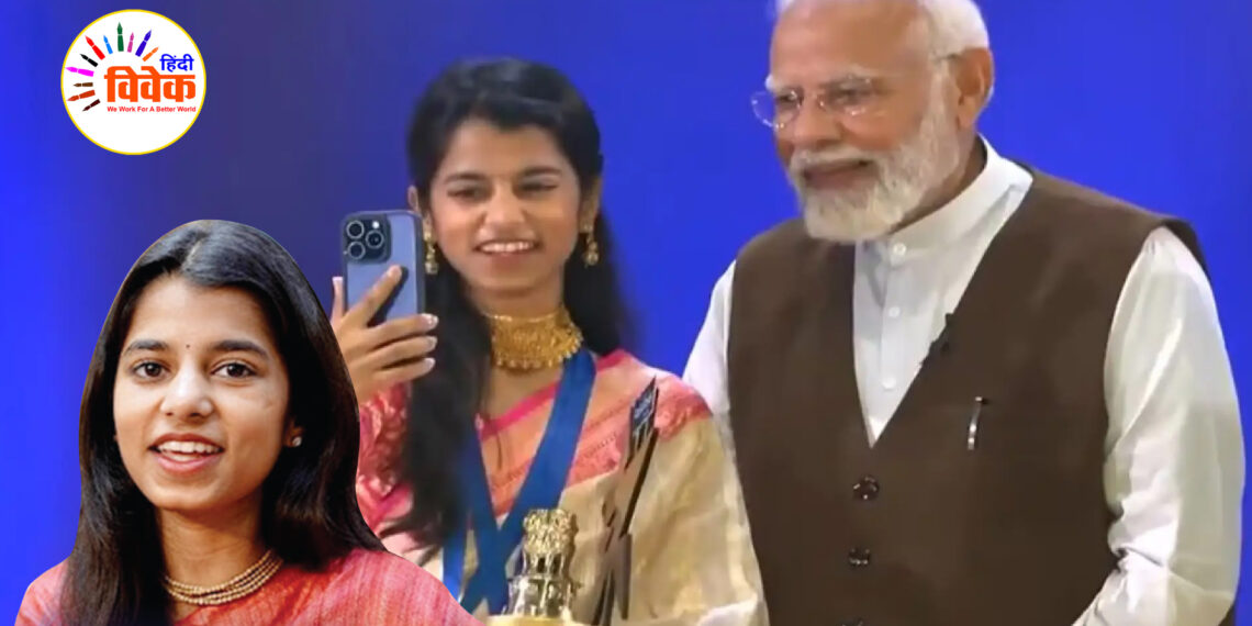 भविष्य का मानबिंदु  मैथिली ठाकुर